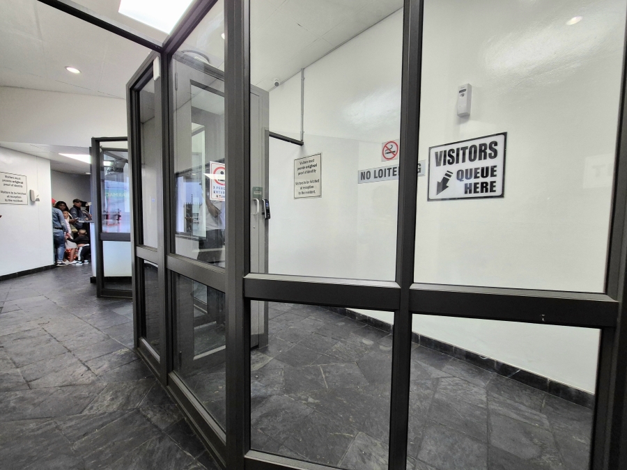 1 Bedroom Property for Sale in Wynberg Western Cape